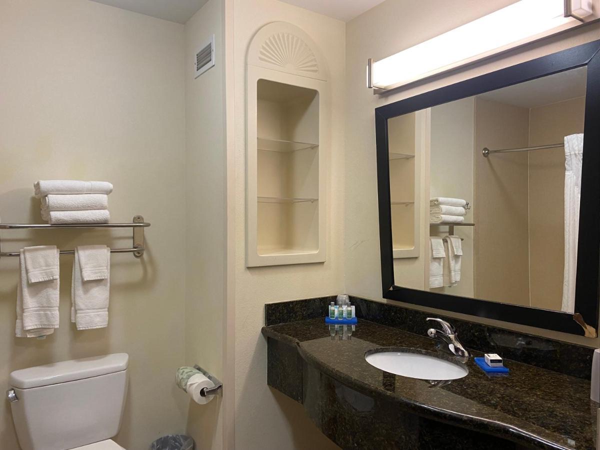 Holiday Inn Express Hotel And Suites - Odessa By Ihg Zewnętrze zdjęcie