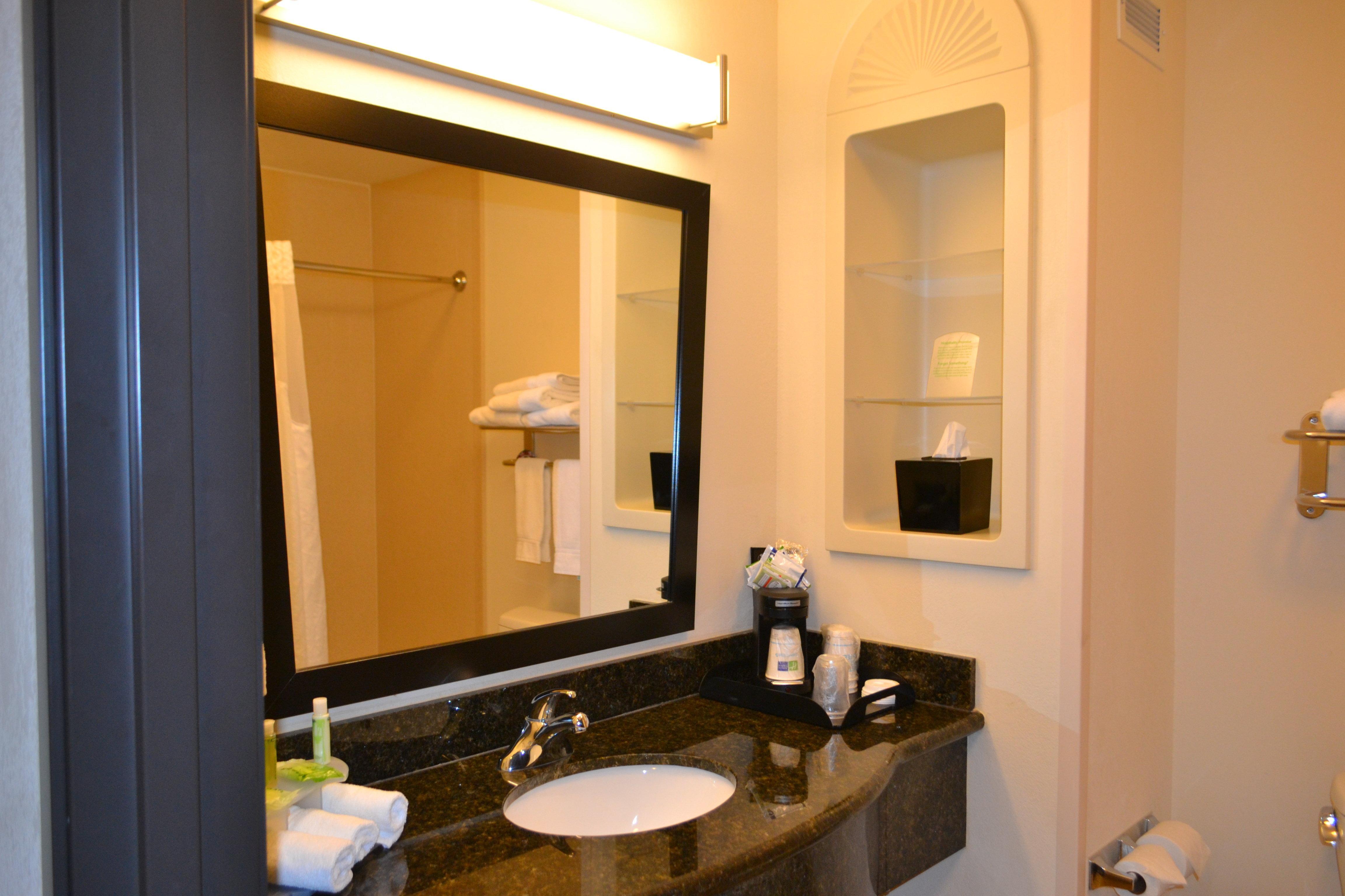 Holiday Inn Express Hotel And Suites - Odessa By Ihg Zewnętrze zdjęcie